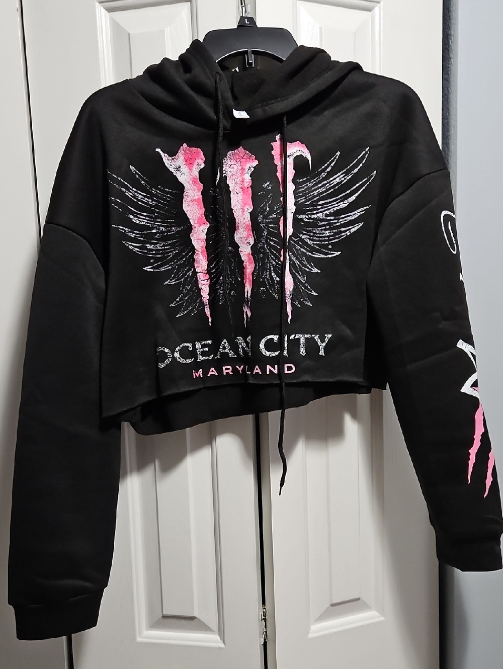Tik Tok Shop Cropped Monster Engery Drink Hoodie